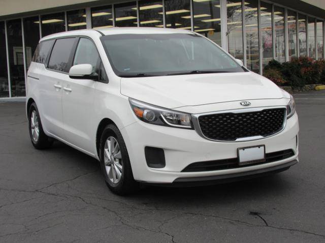2017 Kia Sedona LX — Minivan — 108,969 mi — Fairfax, VA