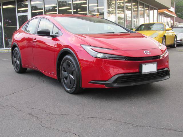2023 Toyota Prius LE — Hatchback — 15,621 mi — Fairfax, VA