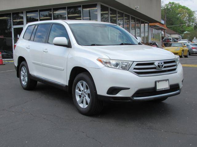 2013 Toyota Highlander Highlander V6 — SUV — 121,916 mi — Fairfax, VA