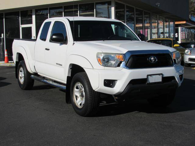 2013 Toyota Tacoma Base — Pickup Truck — 90,321 mi — Fairfax, VA