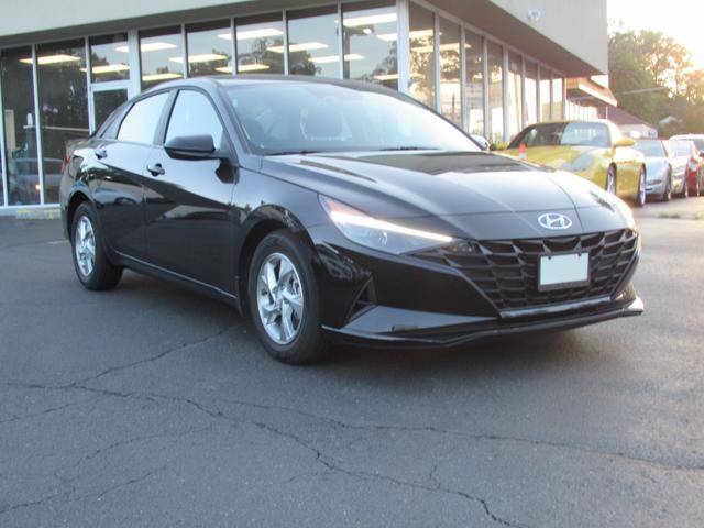 2023 Hyundai Elantra SE — Sedan — 18,170 mi — Fairfax, VA
