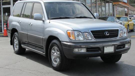 2002 Lexus LX 470 Base