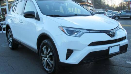 2017 Toyota RAV4 LE — SUV — 77,820 mi — Fairfax, VA