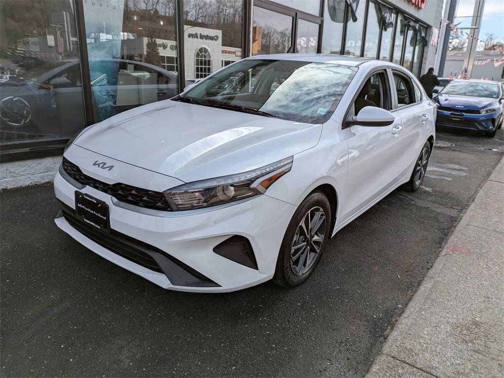 2024 Kia Forte LXS — Sedan — 3,948 mi — Yonkers, NY