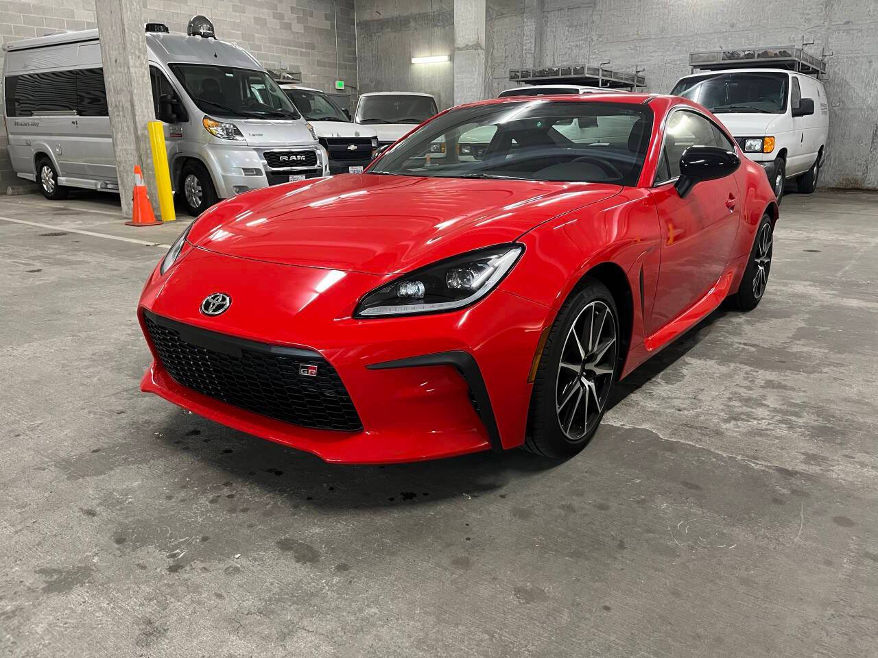 2024 Toyota GR86 Base — Coupe — 2,881 mi — Seattle, WA