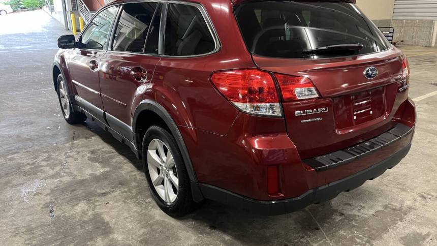 2014 Subaru Outback 2.5i Limited — SUV — 148,488 mi — Seattle, WA