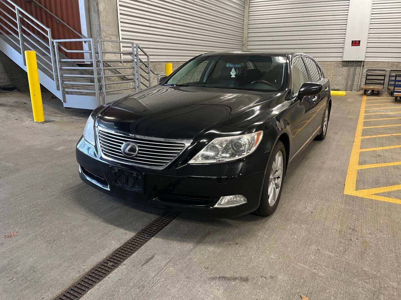 2007 Lexus LS LS 460 — Sedan — 133,074 mi — Seattle, WA