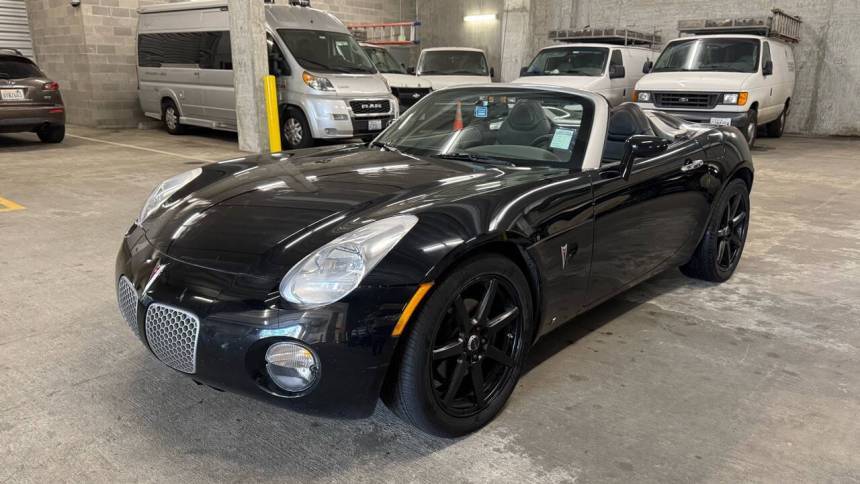2009 Pontiac Solstice Base — Convertible — 82,066 mi — Seattle, WA