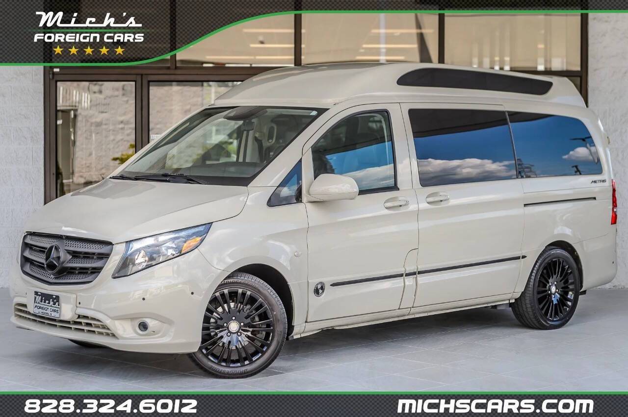 2016 Mercedes-Benz Metris Passenger Van Standard — Passenger Van — 107,000 mi — Hickory, NC