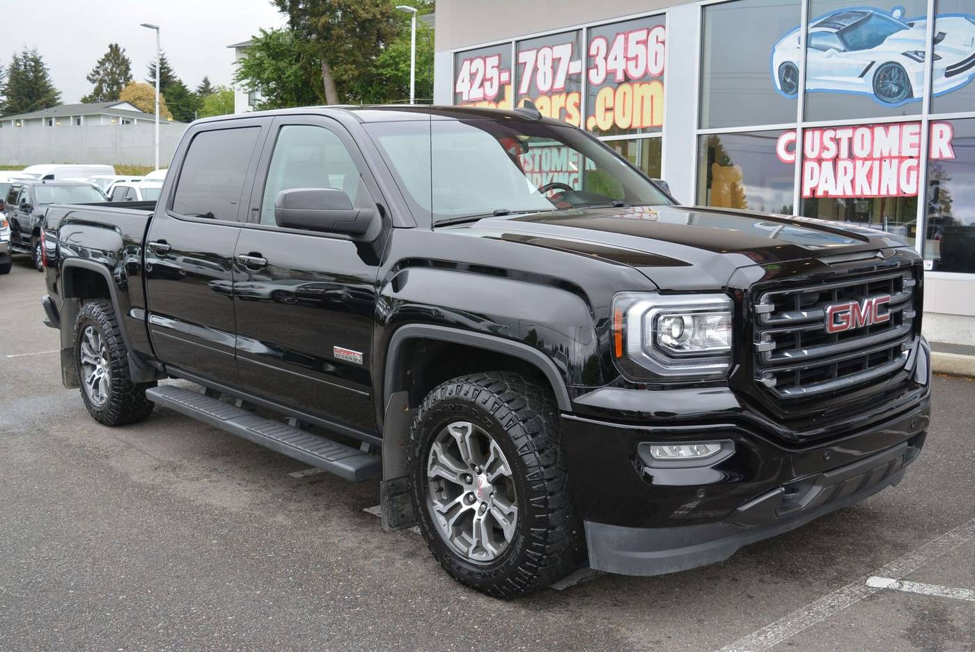 2017 GMC Sierra 1500 SLT — Pickup Truck — 99,209 mi — Lynnwood, WA
