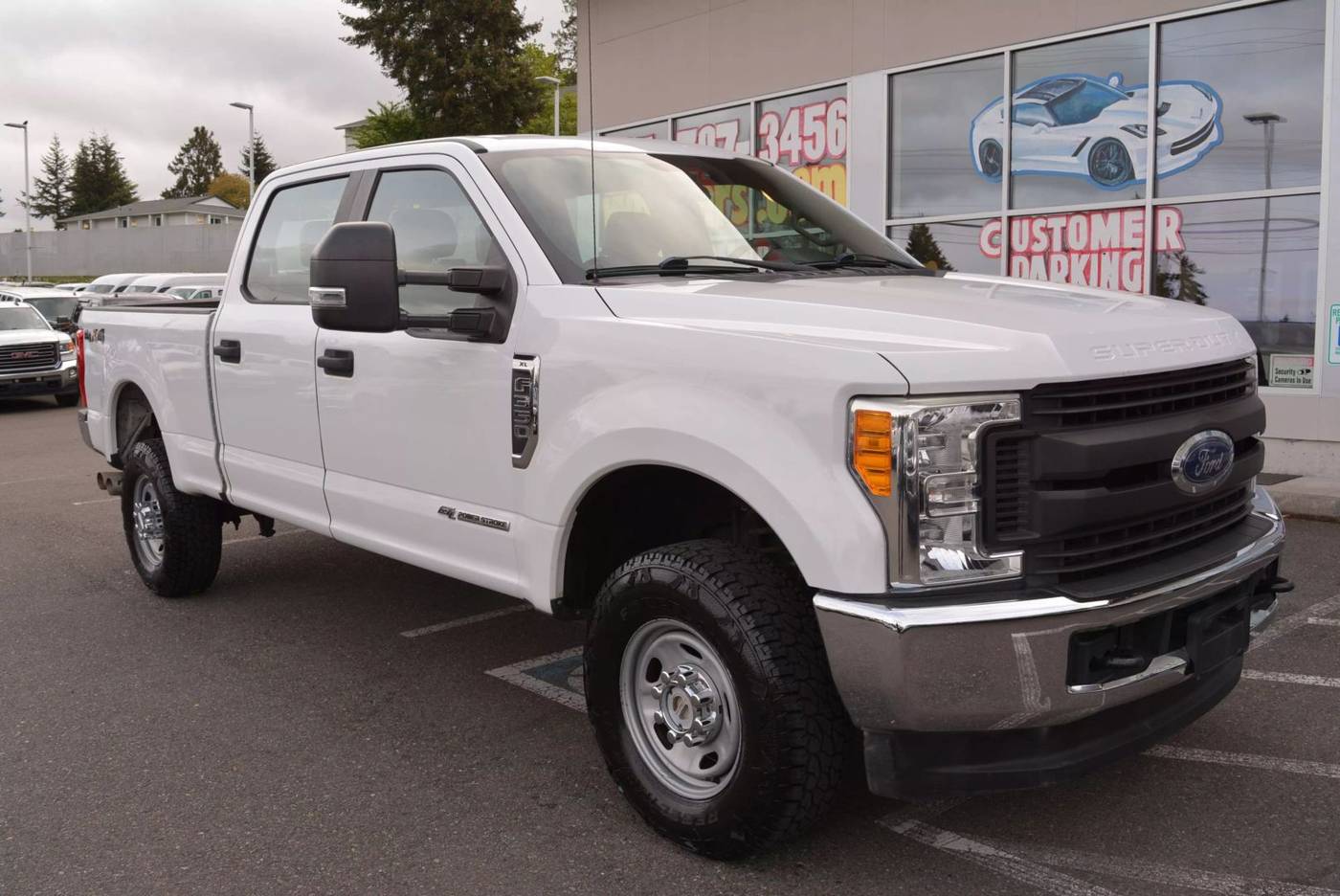 2017 Ford Super Duty F-350 XL — Pickup Truck — 84,579 mi — Lynnwood, WA