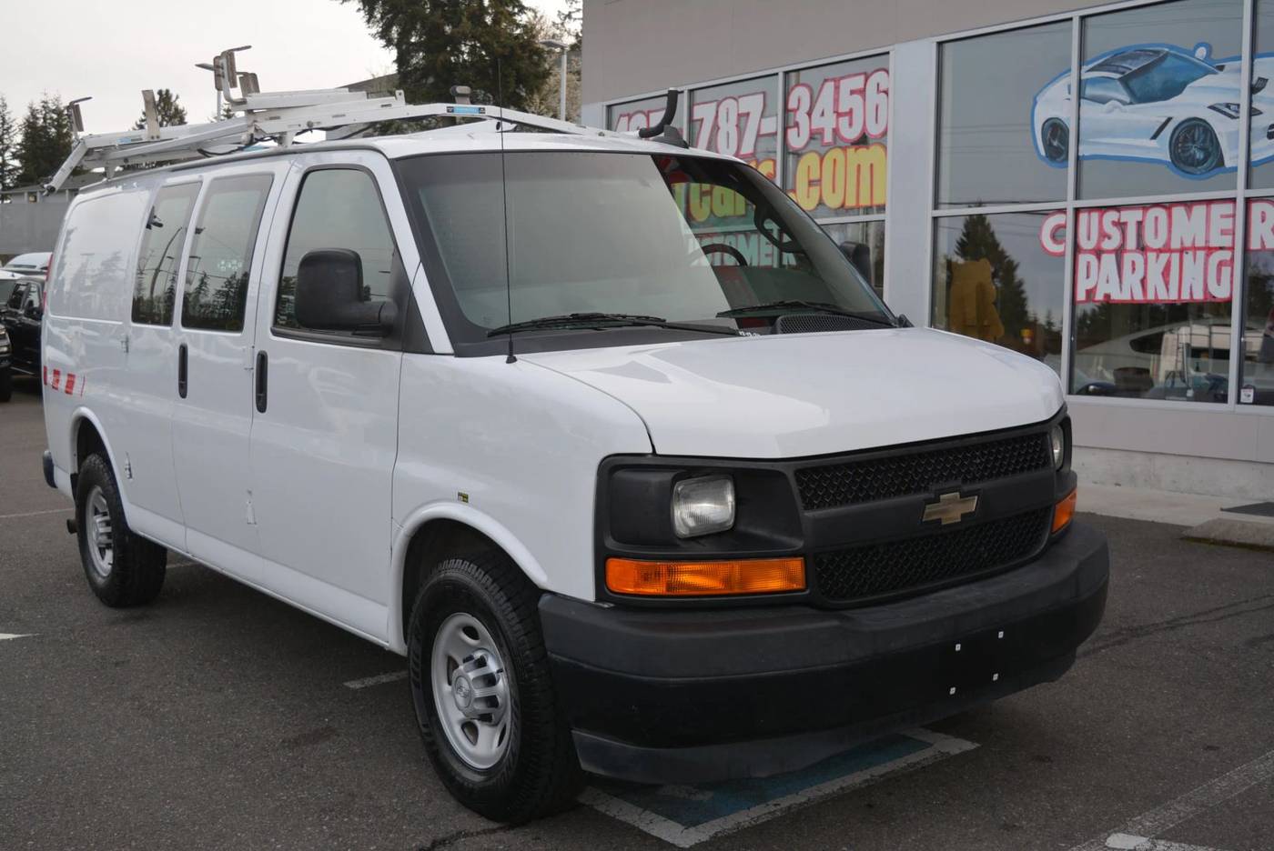 2017 Chevrolet Express Cargo Van Base — Cargo Van — 100,984 mi — Lynnwood, WA
