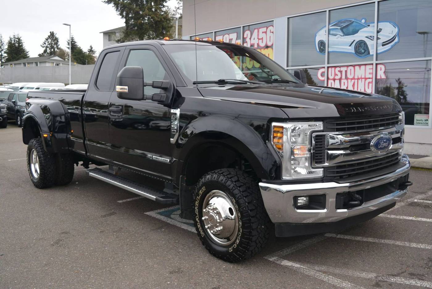 2018 Ford Super Duty F-350 XLT — Pickup Truck — 133,482 mi — Lynnwood, WA