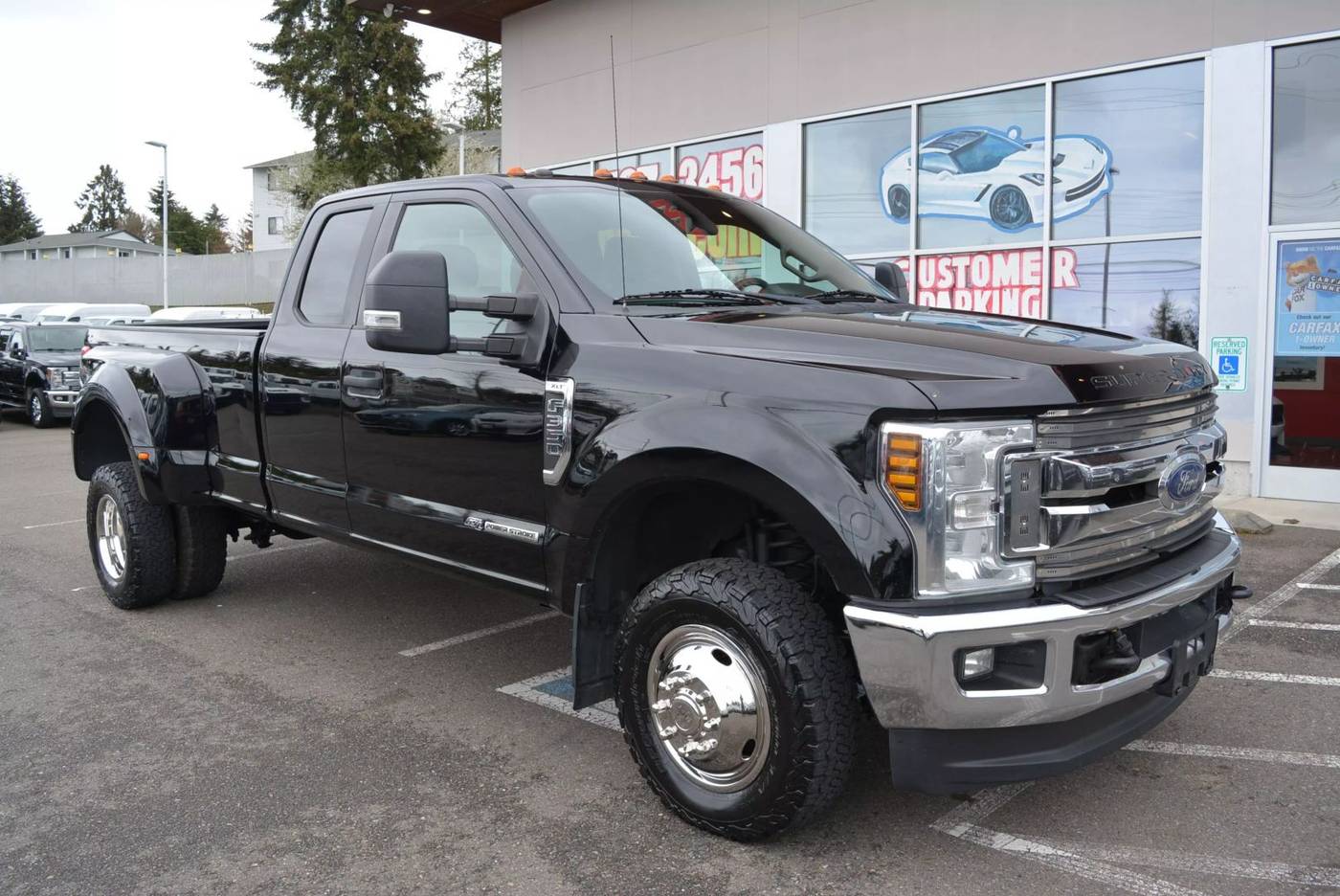 2018 Ford Super Duty F-350 XLT — Pickup Truck — 145,403 mi — Lynnwood, WA