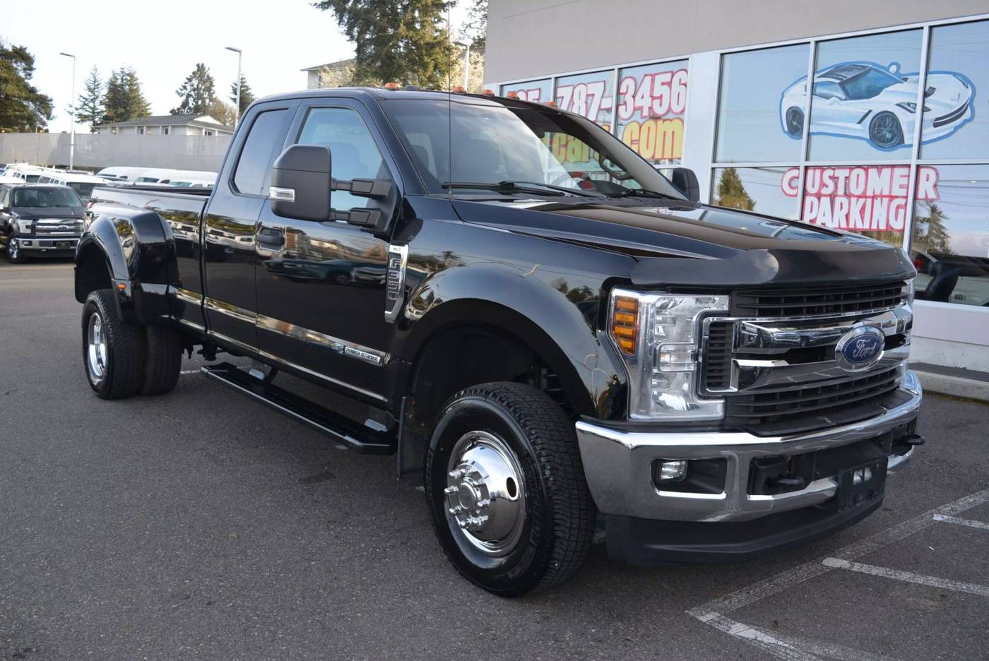 2018 Ford Super Duty F-350 XLT — Pickup Truck — 123,353 mi — Lynnwood, WA