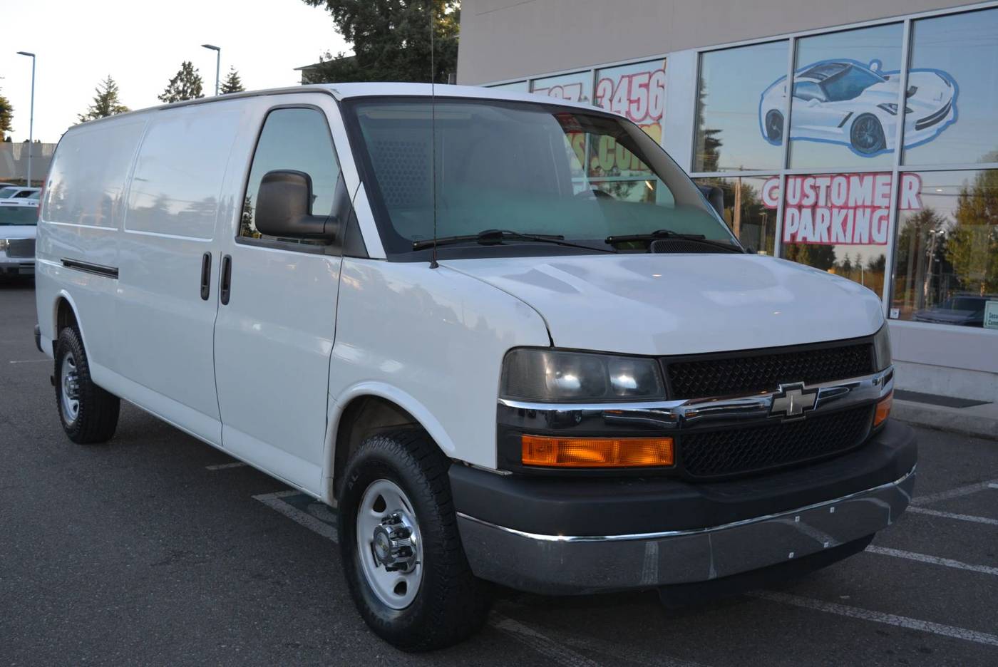2012 Chevrolet Express Cargo Van Base — Cargo Van — 192,779 mi — Lynnwood, WA