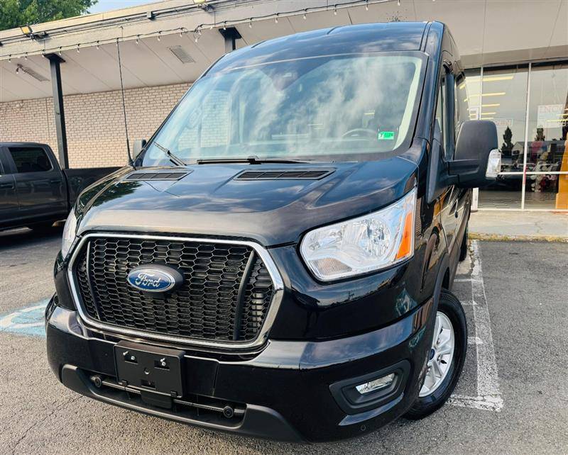 2022 Ford Transit Passenger Wagon T-350 XLT — Passenger Van — 73,473 mi — Manassas, VA