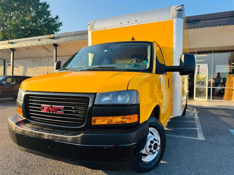 2021 GMC Savana Commercial Cutaway 3500 — Chassis Cab Truck — 94,542 mi — Manassas, VA