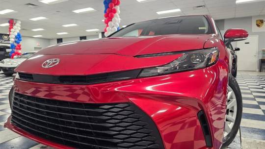 2025 Toyota Camry SE — Sedan — 15,003 mi — Manassas, VA