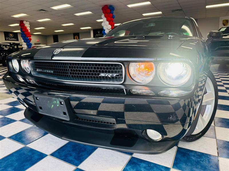 2010 Dodge Challenger SRT8 — Coupe — 22,573 mi — Manassas, VA