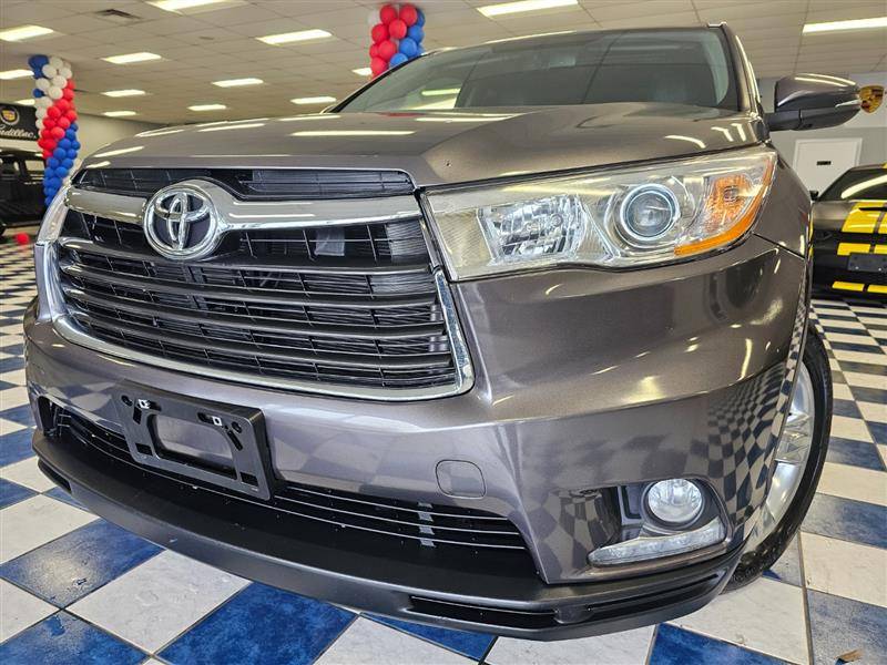 2015 Toyota Highlander Limited — SUV — 136,842 mi — Manassas, VA