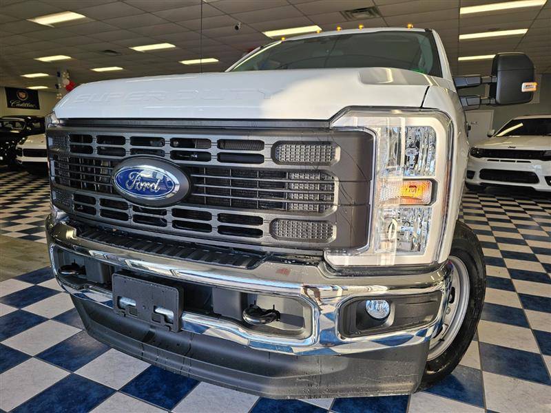 2024 Ford Super Duty F-350 XL — Pickup Truck — 19,808 mi — Manassas, VA