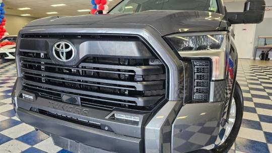 2022 Toyota Tundra SR5 — Pickup Truck — 52,055 mi — Manassas, VA