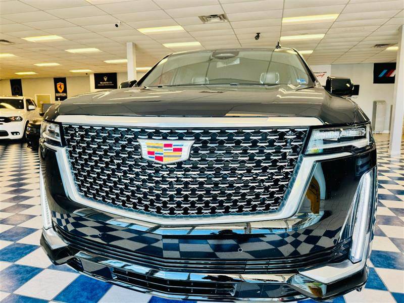 2023 Cadillac Escalade Luxury