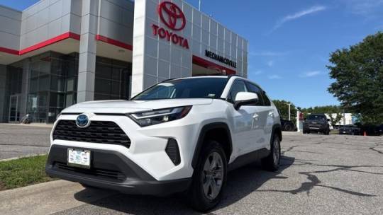 2024 Toyota RAV4 Hybrid LE
