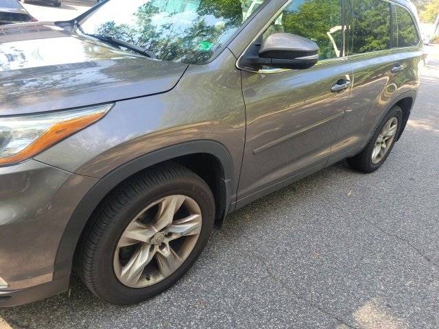 2014 Toyota Highlander Limited — SUV — 102,085 mi — Mechanicsville, VA