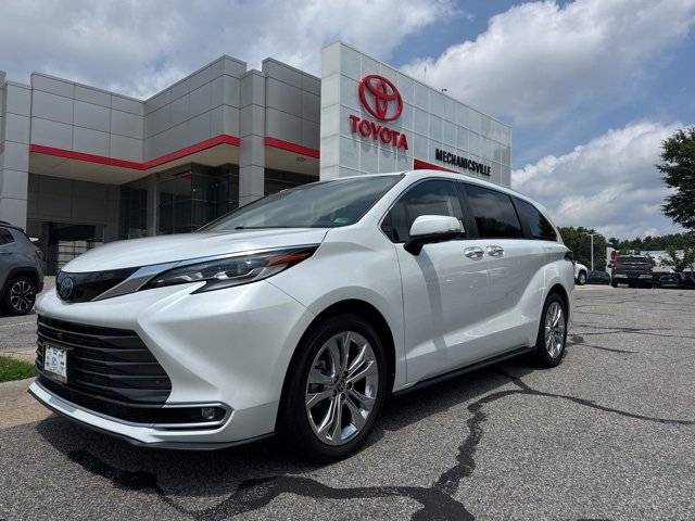 2022 Toyota Sienna Platinum — Minivan — 95,897 mi — Mechanicsville, VA