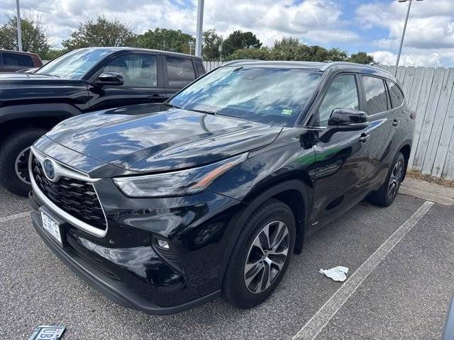 2024 Toyota Highlander Hybrid XLE — SUV — 14,897 mi — Mechanicsville, VA