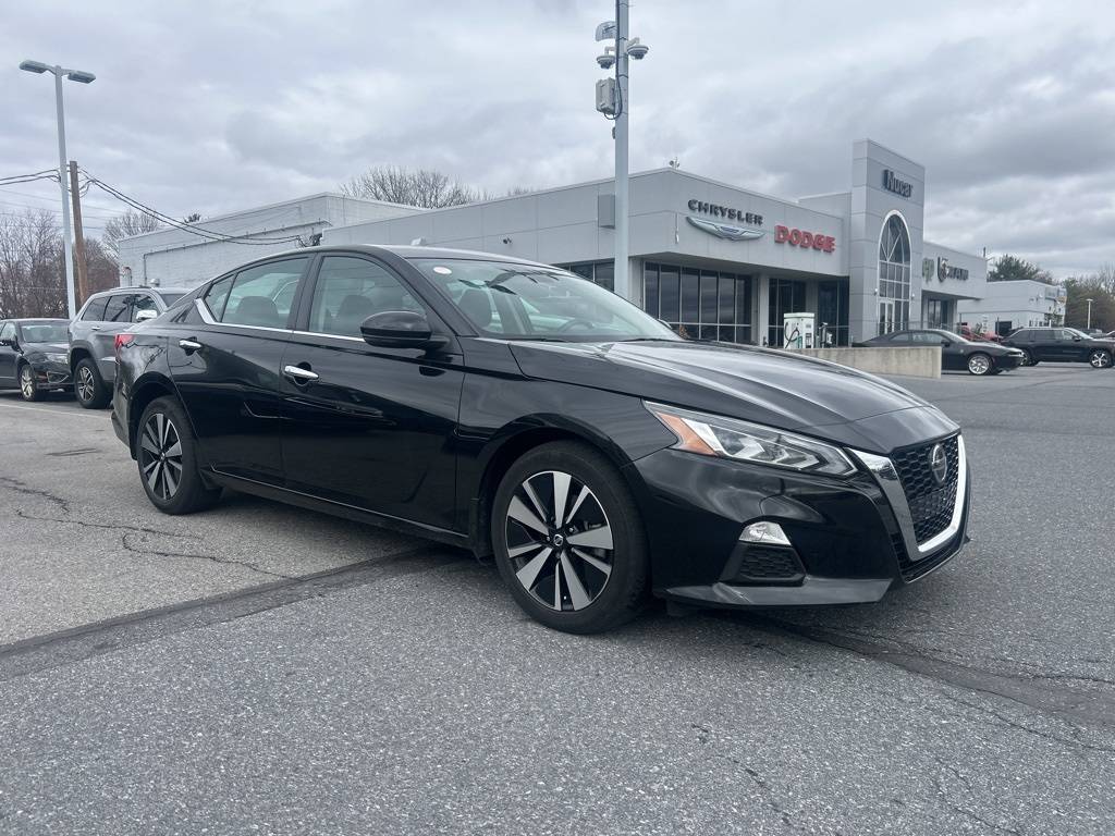 2022 Nissan Altima SV — Sedan — 46,443 mi — Allentown, PA
