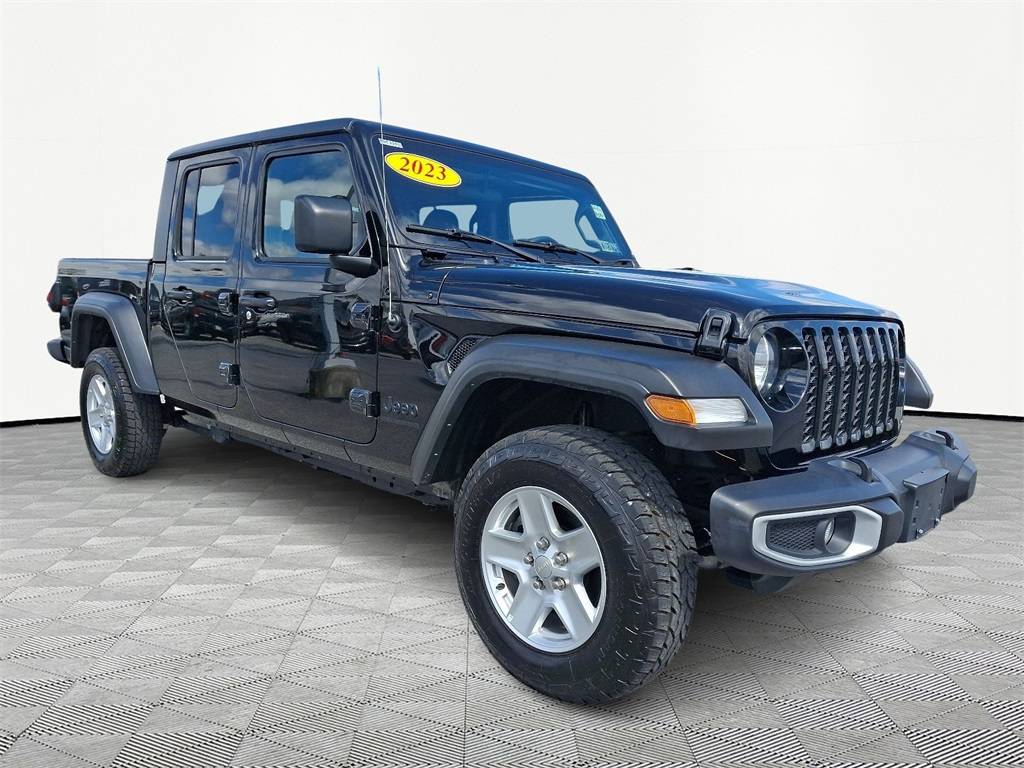 2023 Jeep Gladiator Sport S — Pickup Truck — 43,005 mi — Allentown, PA