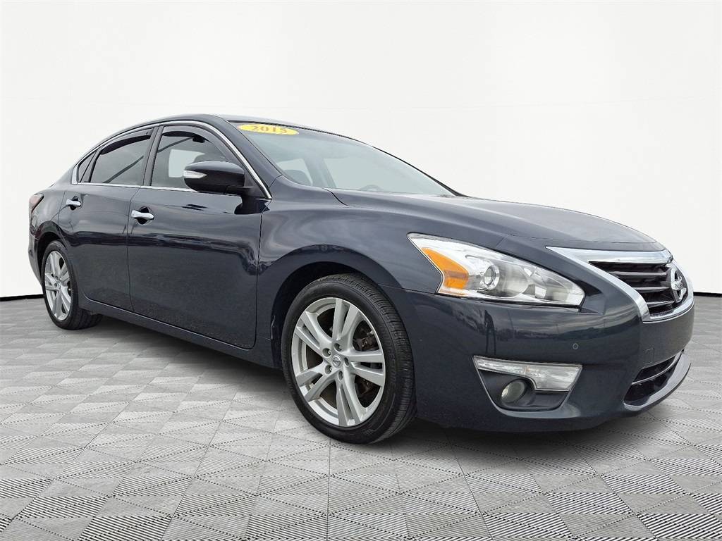 2015 Nissan Altima 3.5 SV — Sedan — 108,662 mi — Allentown, PA