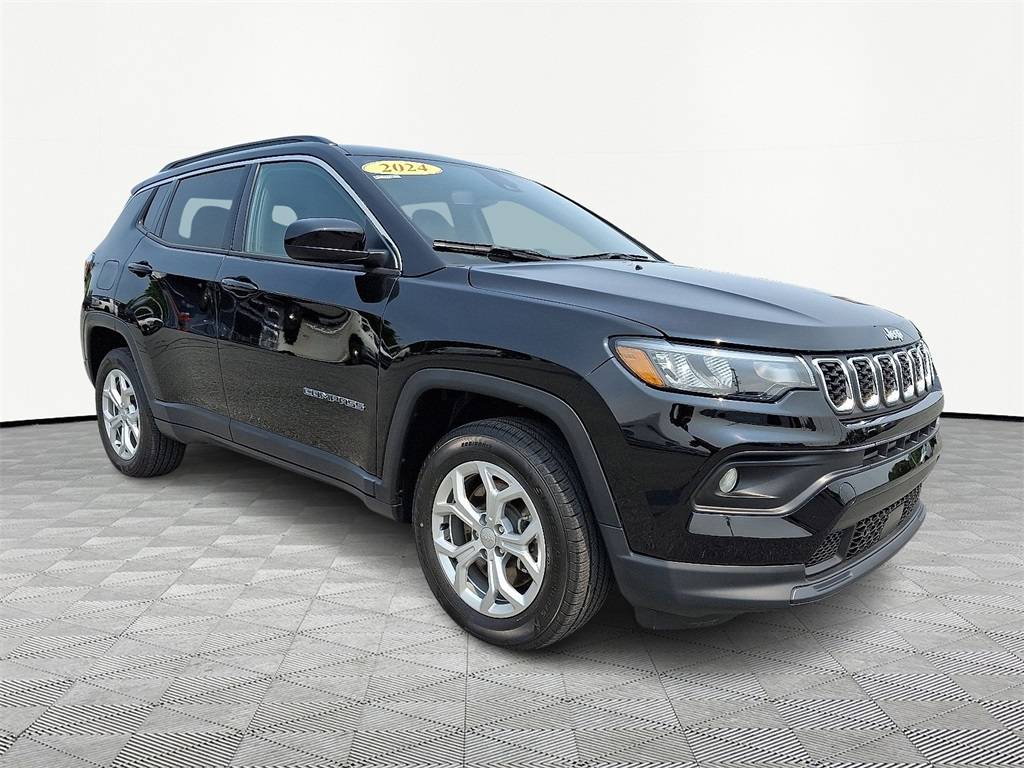 2024 Jeep Compass Latitude — SUV — 17,399 mi — Allentown, PA