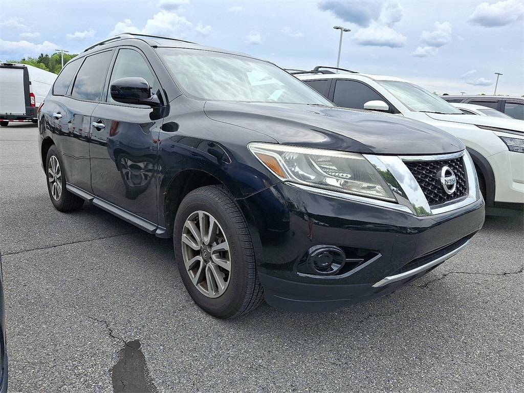 2013 Nissan Pathfinder SV — SUV — 113,733 mi — Allentown, PA