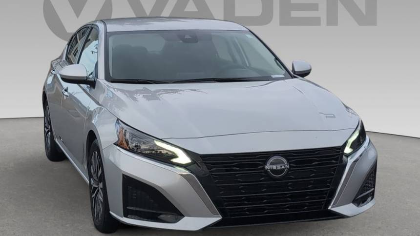 2023 Nissan Altima SV — Sedan — 71,425 mi — Savannah, GA