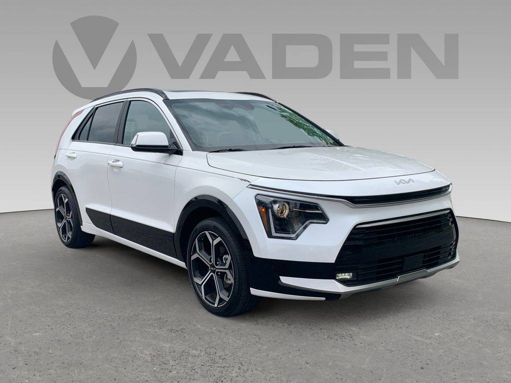 2024 Kia Niro Hybrid EX Touring — SUV — 3,306 mi — Savannah, GA