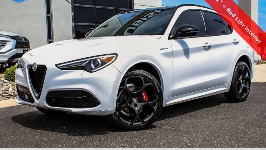 2022 Alfa Romeo Stelvio Veloce
