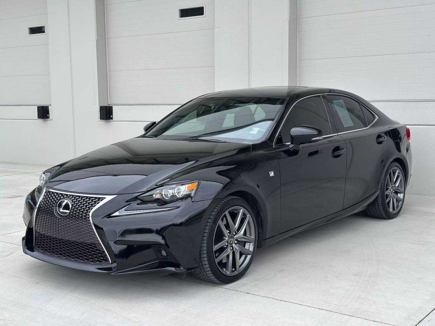 2015 Lexus IS IS 350 — Sedan — 36,761 mi — Portland, OR