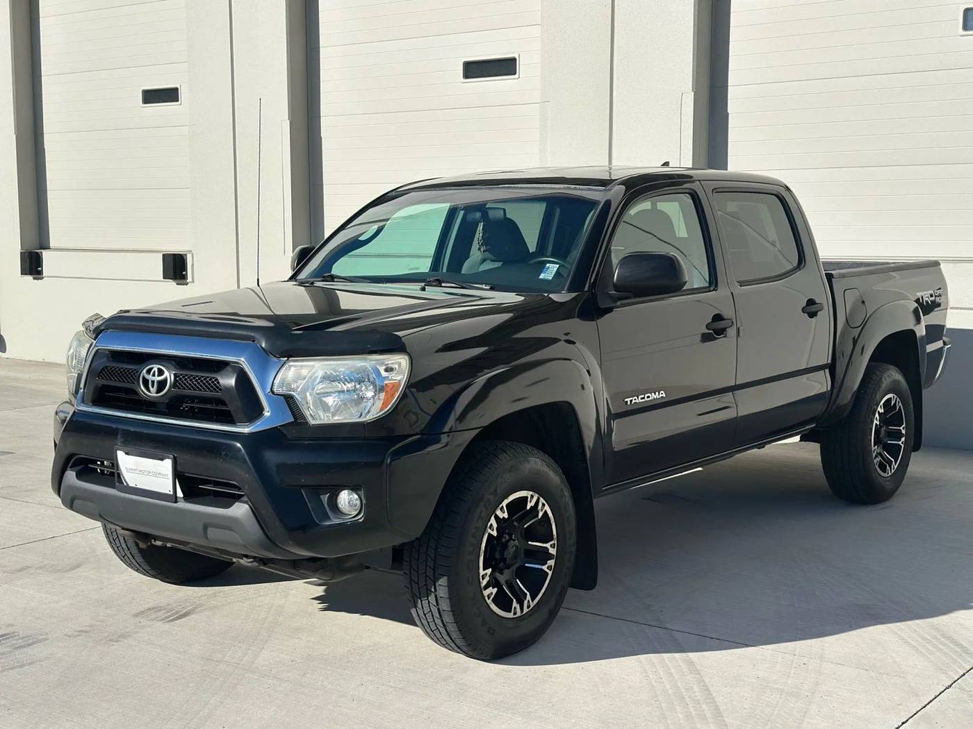 2014 Toyota Tacoma Base — Pickup Truck — 100,893 mi — Portland, OR