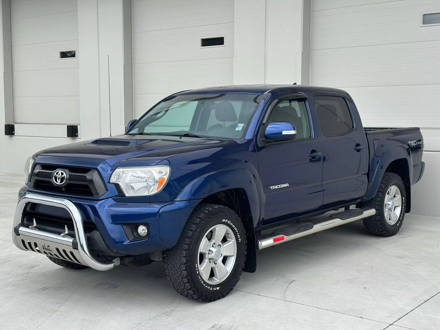 2014 Toyota Tacoma Base — Pickup Truck — 82,272 mi — Portland, OR