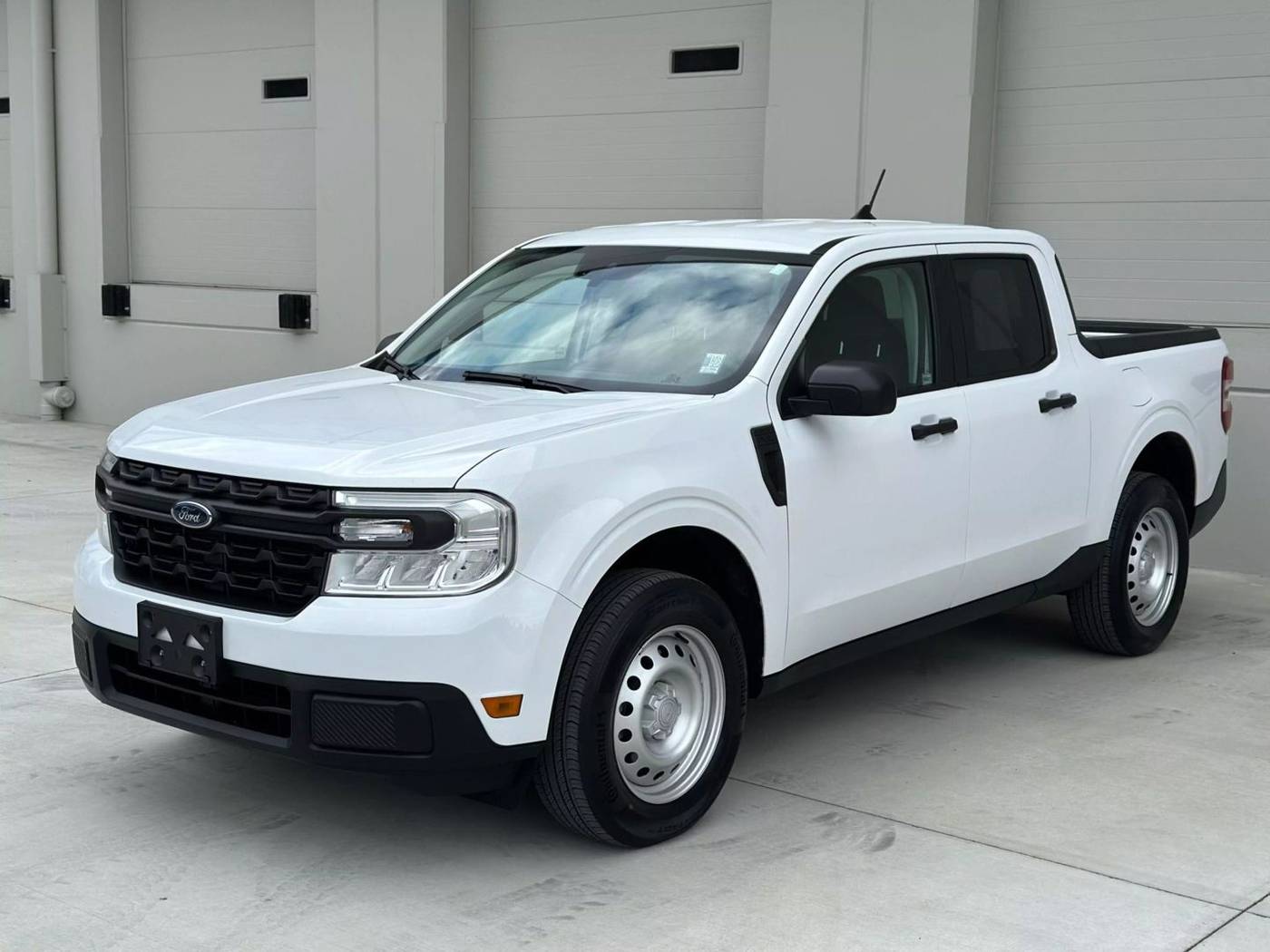 2023 Ford Maverick XL — Pickup Truck — 24,166 mi — Portland, OR