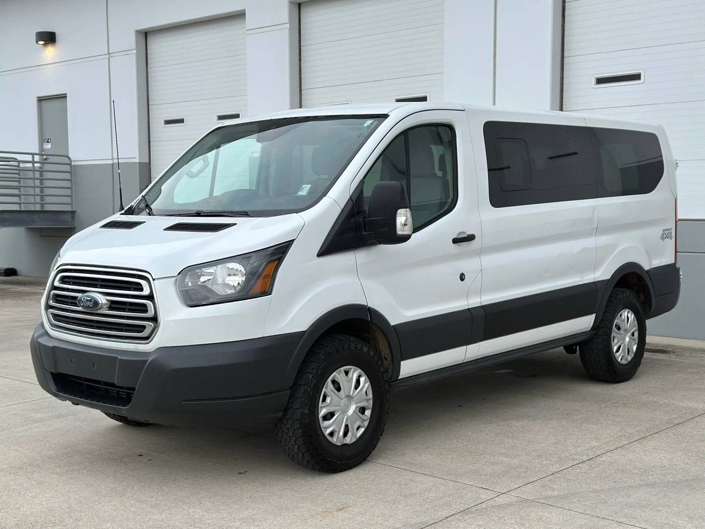 2018 Ford Transit Passenger Wagon T-150 XL — Passenger Van — 46,315 mi — Portland, OR