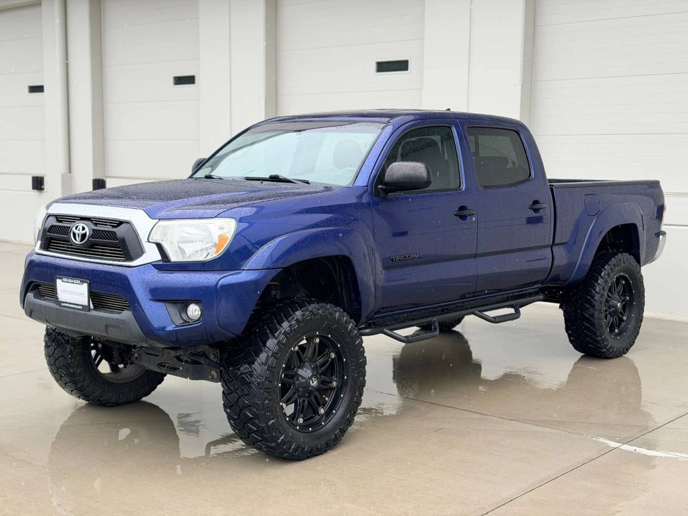 2014 Toyota Tacoma Base — Pickup Truck — 118,141 mi — Portland, OR