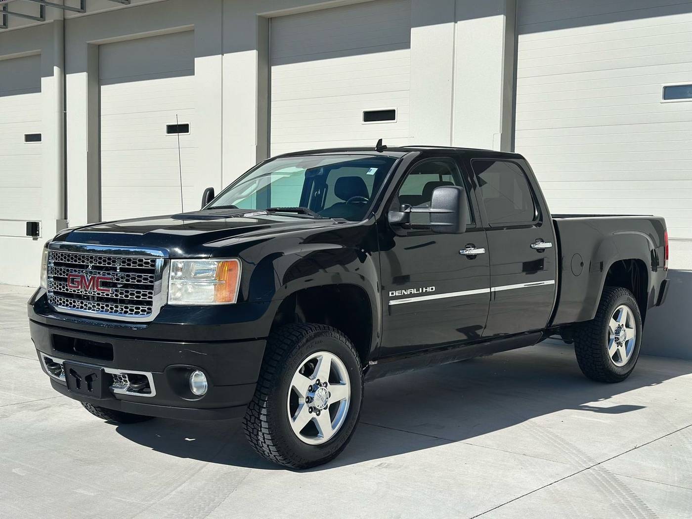 2012 GMC Sierra 2500HD Denali — Pickup Truck — 139,059 mi — Portland, OR