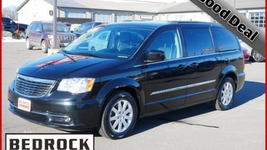 2016 Chrysler Town & Country Touring — Minivan — 75,411 mi — Rogers, MN