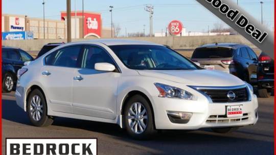 2014 Nissan Altima 2.5 S — Sedan — 137,646 mi — Rogers, MN