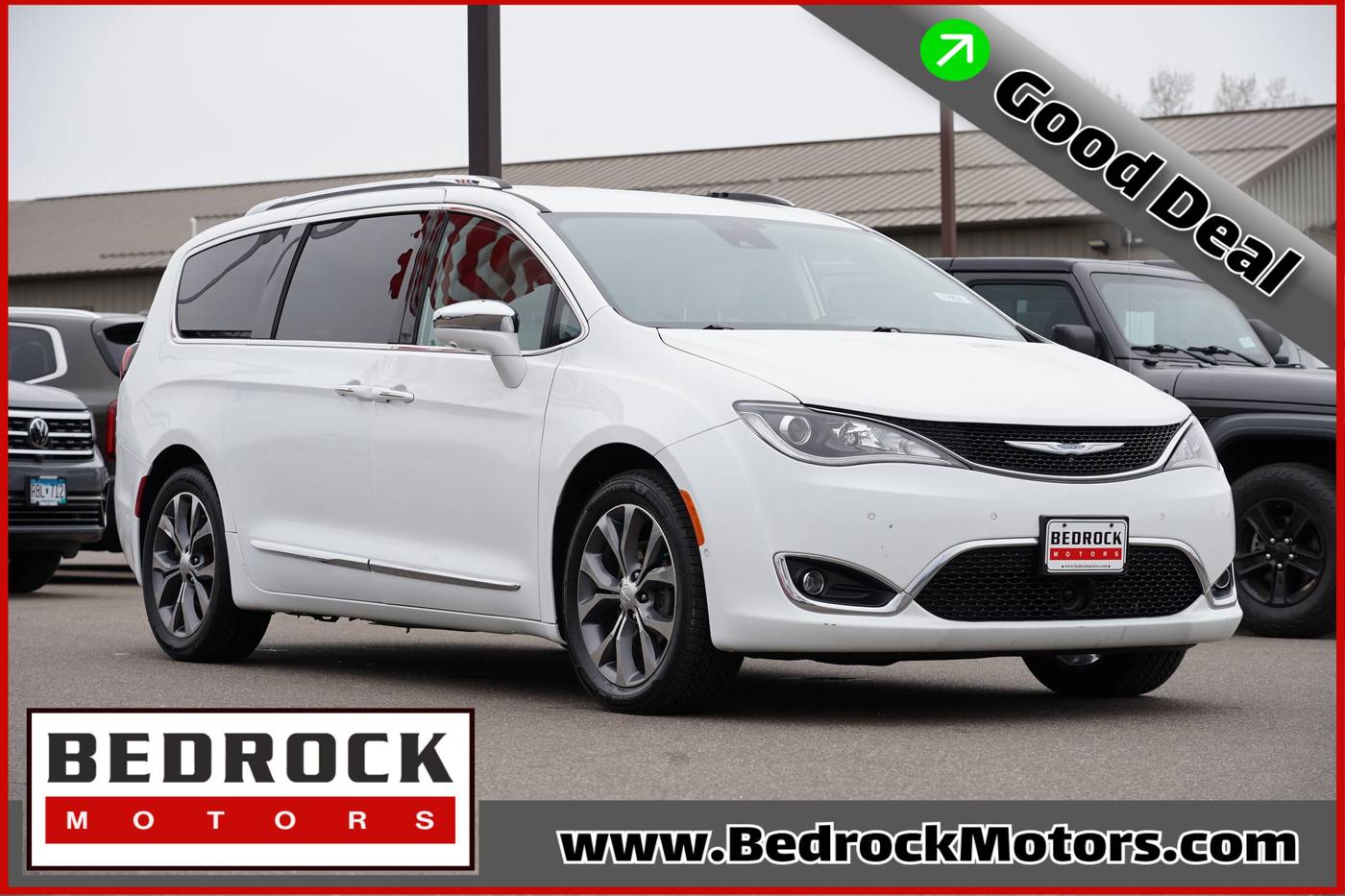 2017 Chrysler Pacifica Limited — Minivan — 119,869 mi — Rogers, MN